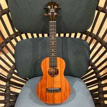 Load image into Gallery viewer, KoAloha KCM-00 Concert Ukulele #2509162
