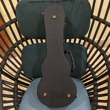 Load image into Gallery viewer, KoAloha KCM-10 Concert Ukulele #2510152
