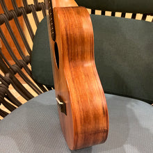 Load image into Gallery viewer, KoAloha KTM-10 Tenor Ukulele #2510261
