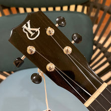 Load image into Gallery viewer, Kanile&#39;a K-1 T Core Tenor Ukulele #1025-29452

