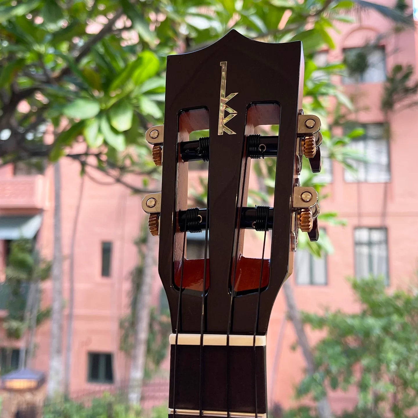 Kamaka HF-3D2I ABV Tenor Ukulele Deluxe2 Slotted Head with