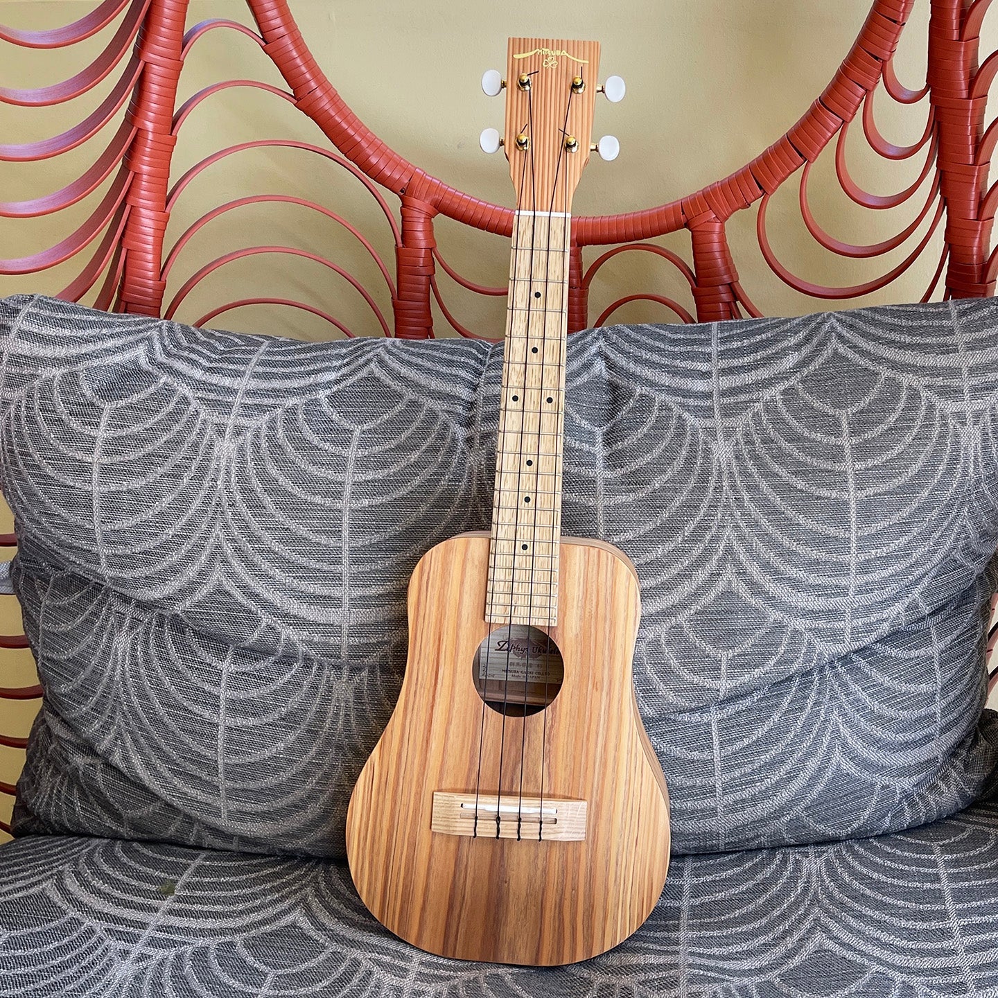 Zephyr CK-Sugi Concert Ukulele Bell Shape Japanese Cedar – Ukulele