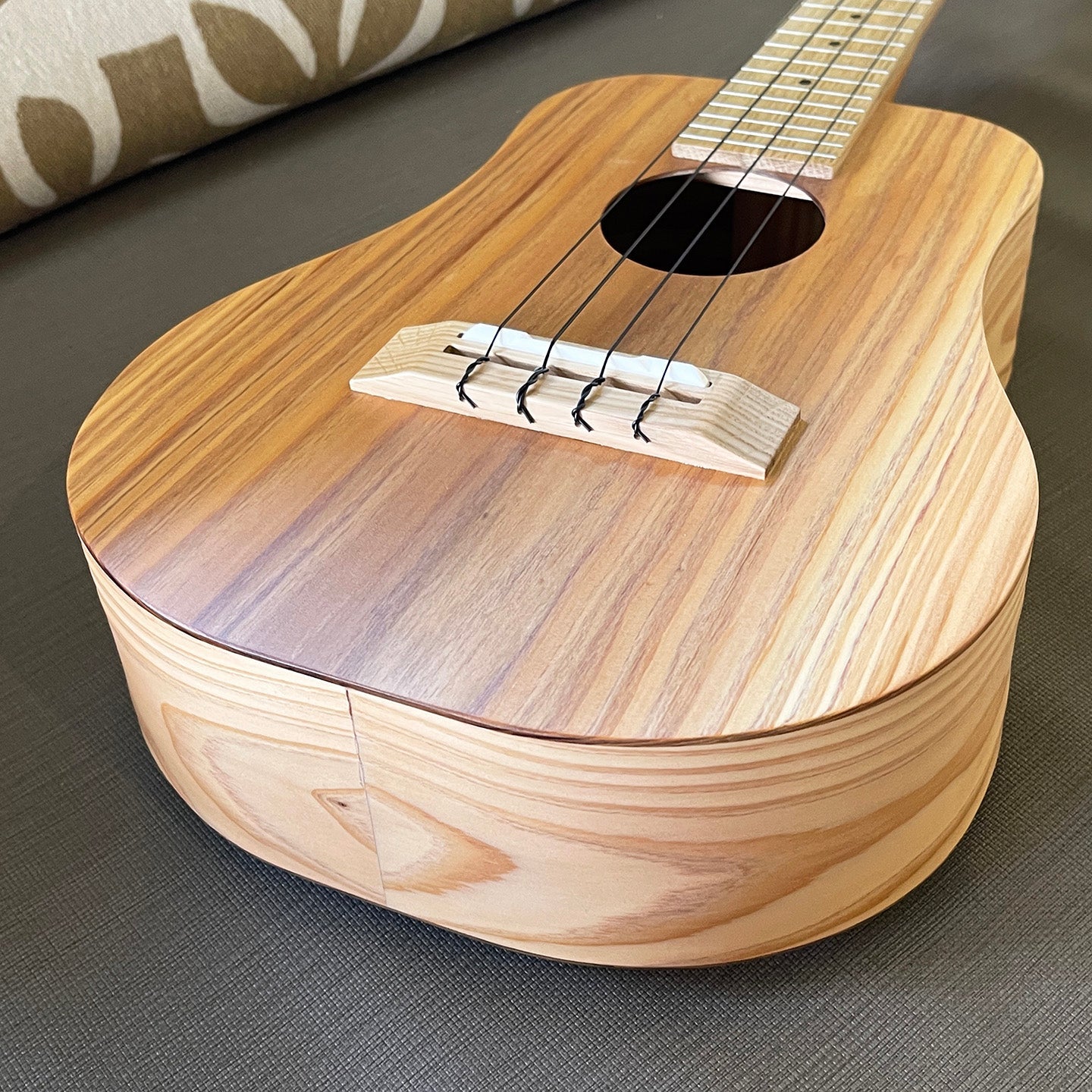 Zephyr CK-Sugi Concert Ukulele Bell Shape Japanese Cedar